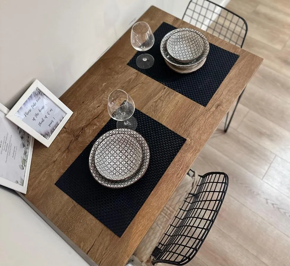 4Seasonsgea , Deluxe Studio , City Centre , Tirana