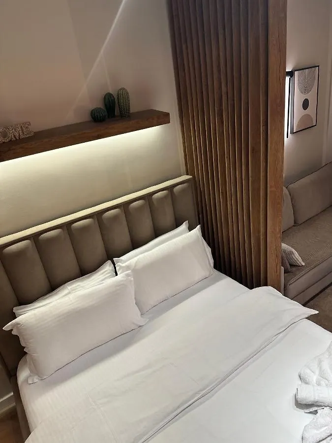 Appartamento 4Seasonsgea , Deluxe Studio , City Centre , Tirana Albania