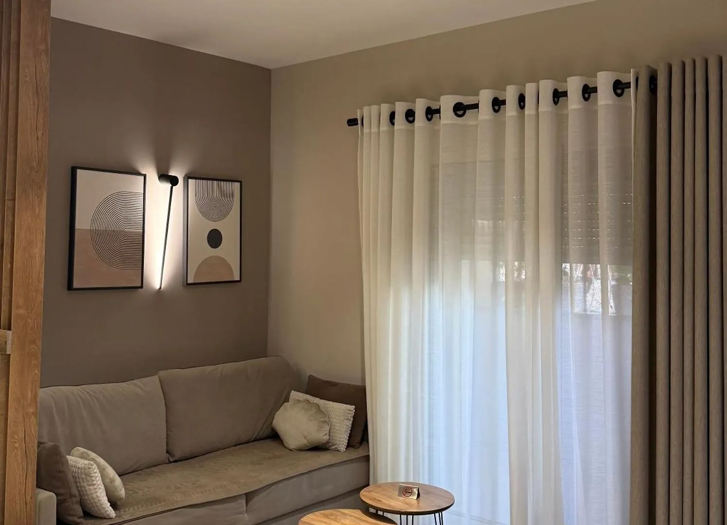 4Seasonsgea , Deluxe Studio , City Centre , Tirana 0*,  Albanië