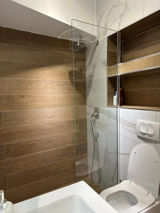 4Seasonsgea , Deluxe Studio , City Centre , Tirana